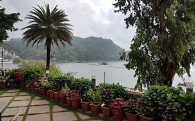 Lake Palace Hotel Mount Abu